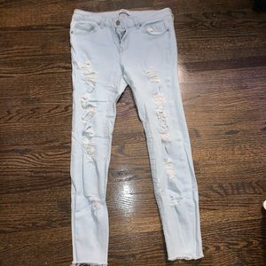 Light wash low-rise jeans
